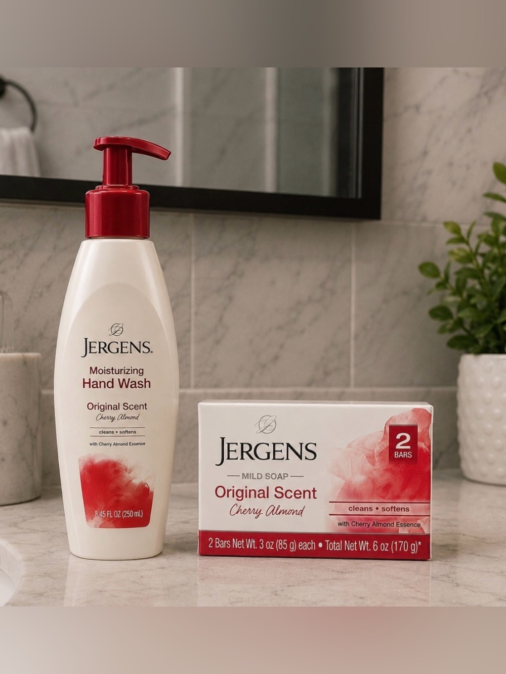 Jergen’s Hand Soap & Bar Set Cherry Almond